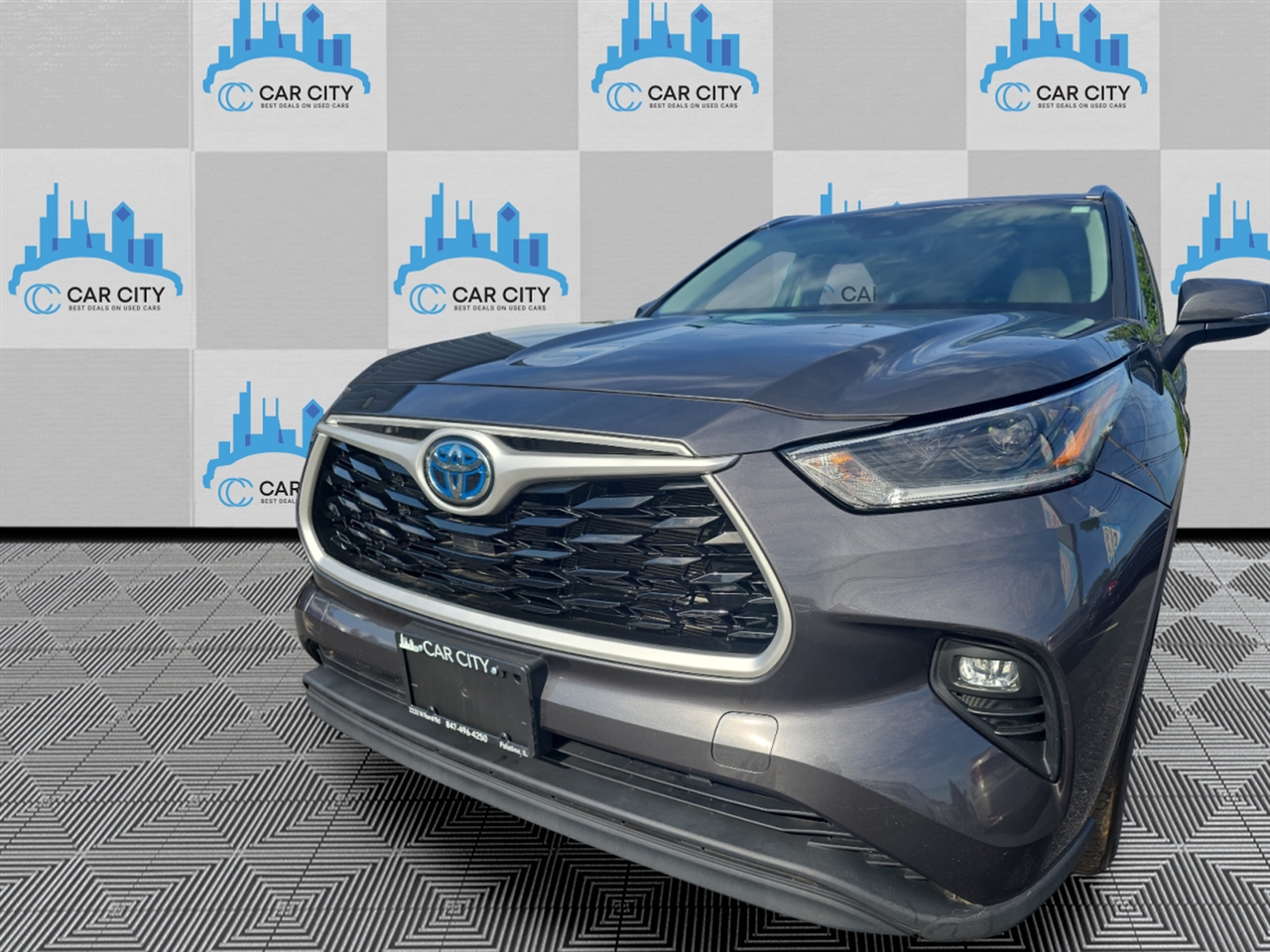 2021 Toyota Highlander Hybrid XLE photo 22
