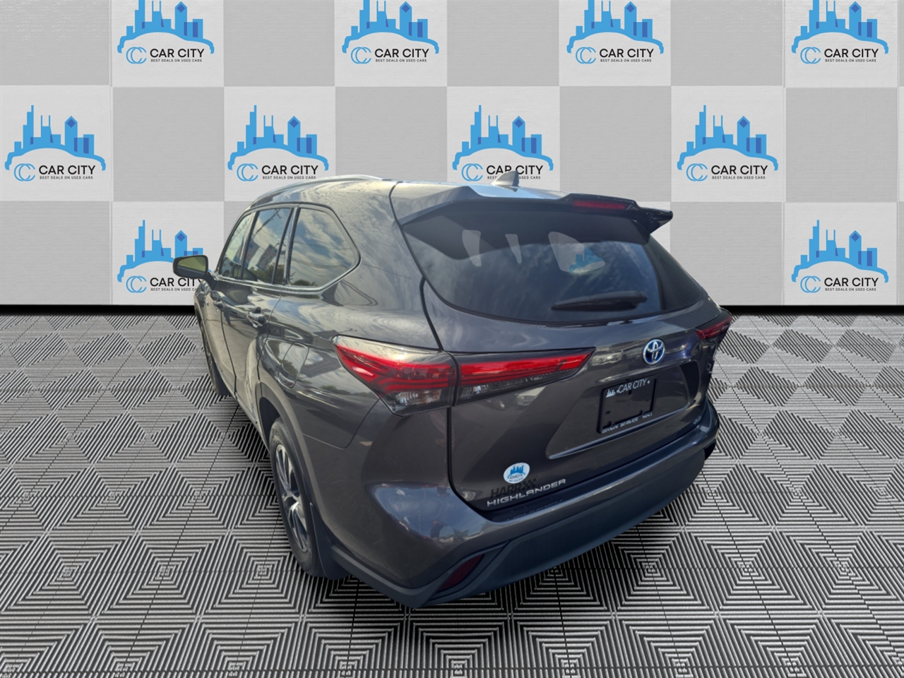 2021 Toyota Highlander Hybrid XLE photo 27