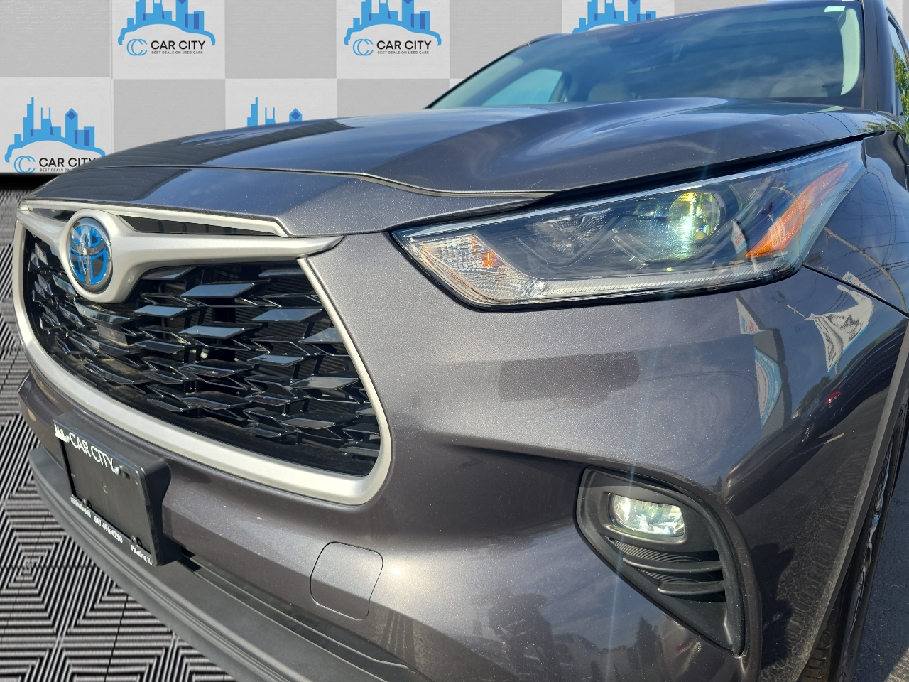 2021 Toyota Highlander Hybrid XLE photo 55