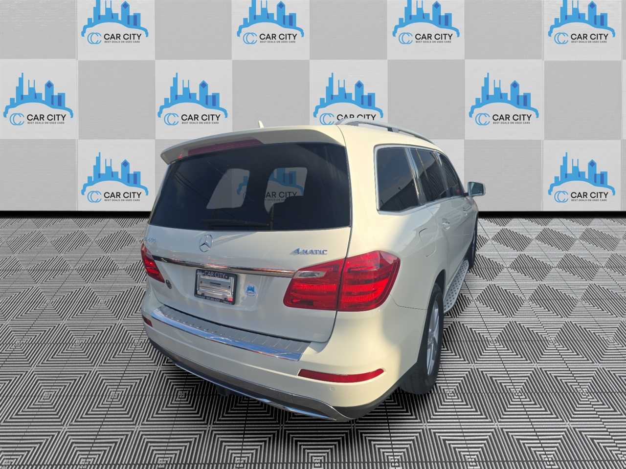 2013 Mercedes Benz GL 450 photo 6