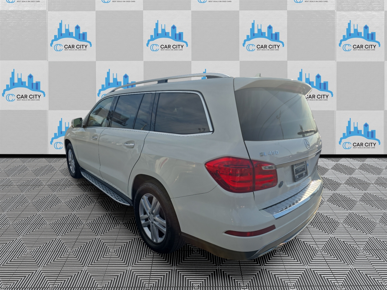 2013 Mercedes Benz GL 450 photo 8