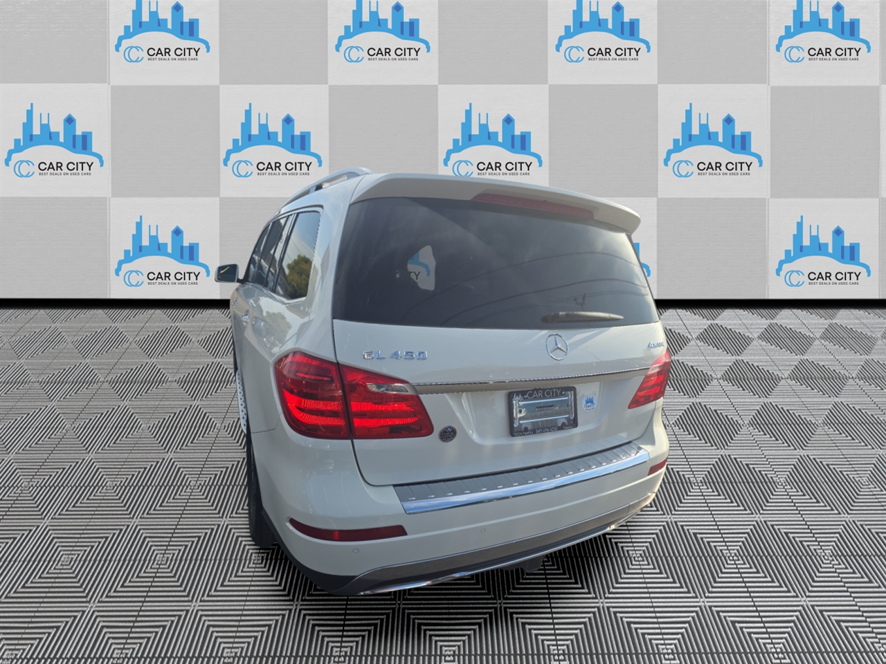 2013 Mercedes Benz GL 450 photo 27
