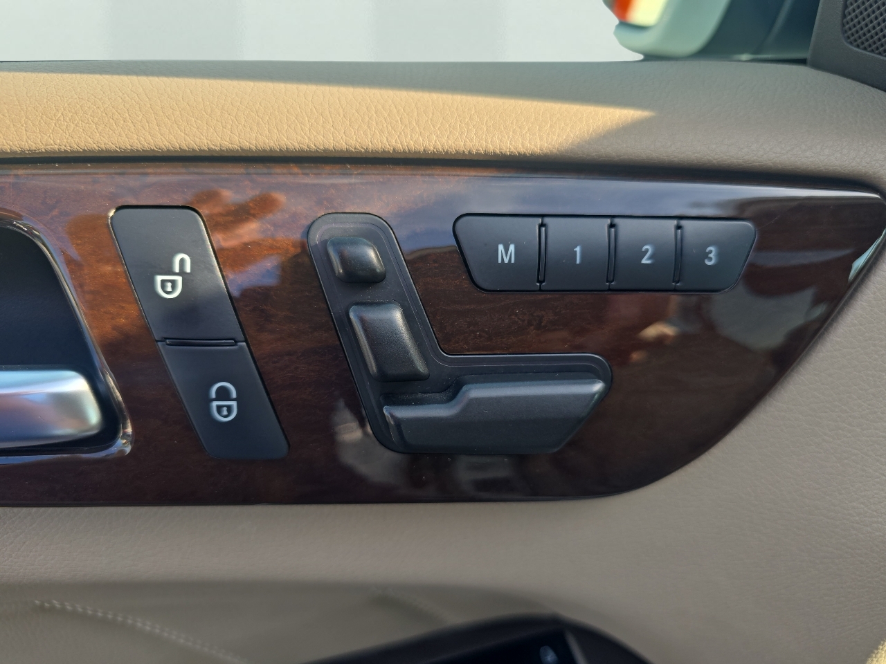 2013 Mercedes Benz GL 450 photo 36