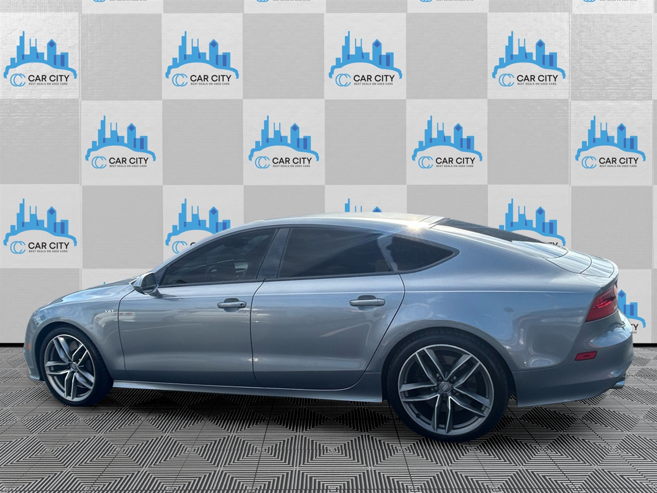 2015 Audi S7 Prestige photo 3