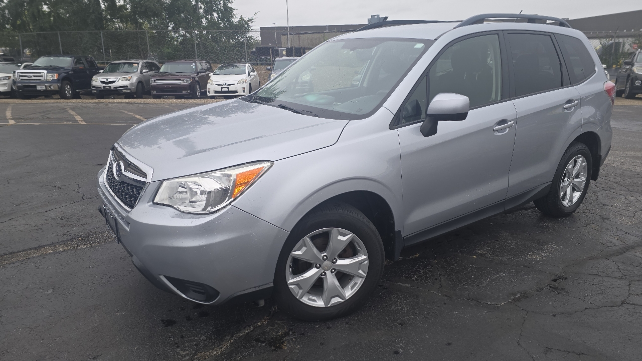 2014 Subaru Forester 2.5i Premium photo 2