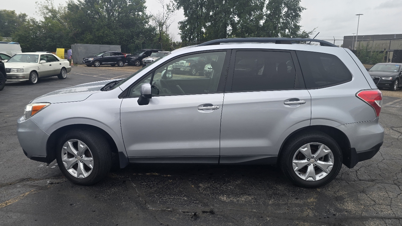 2014 Subaru Forester 2.5i Premium photo 4