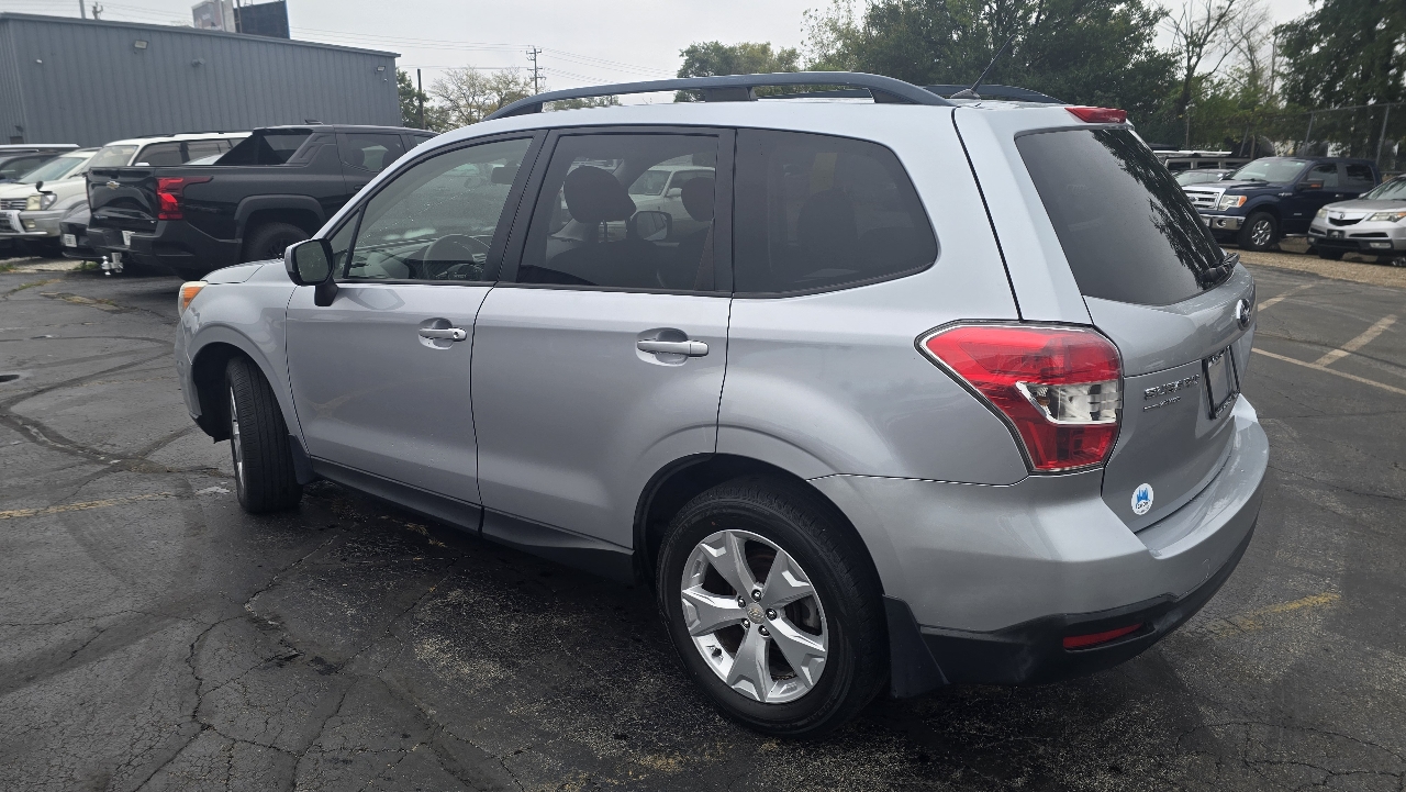 2014 Subaru Forester 2.5i Premium photo 6