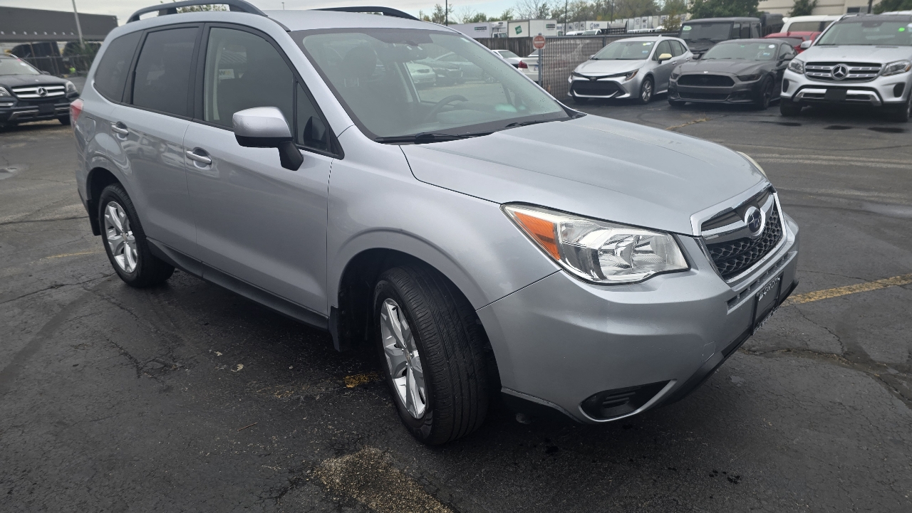 2014 Subaru Forester 2.5i Premium photo 16