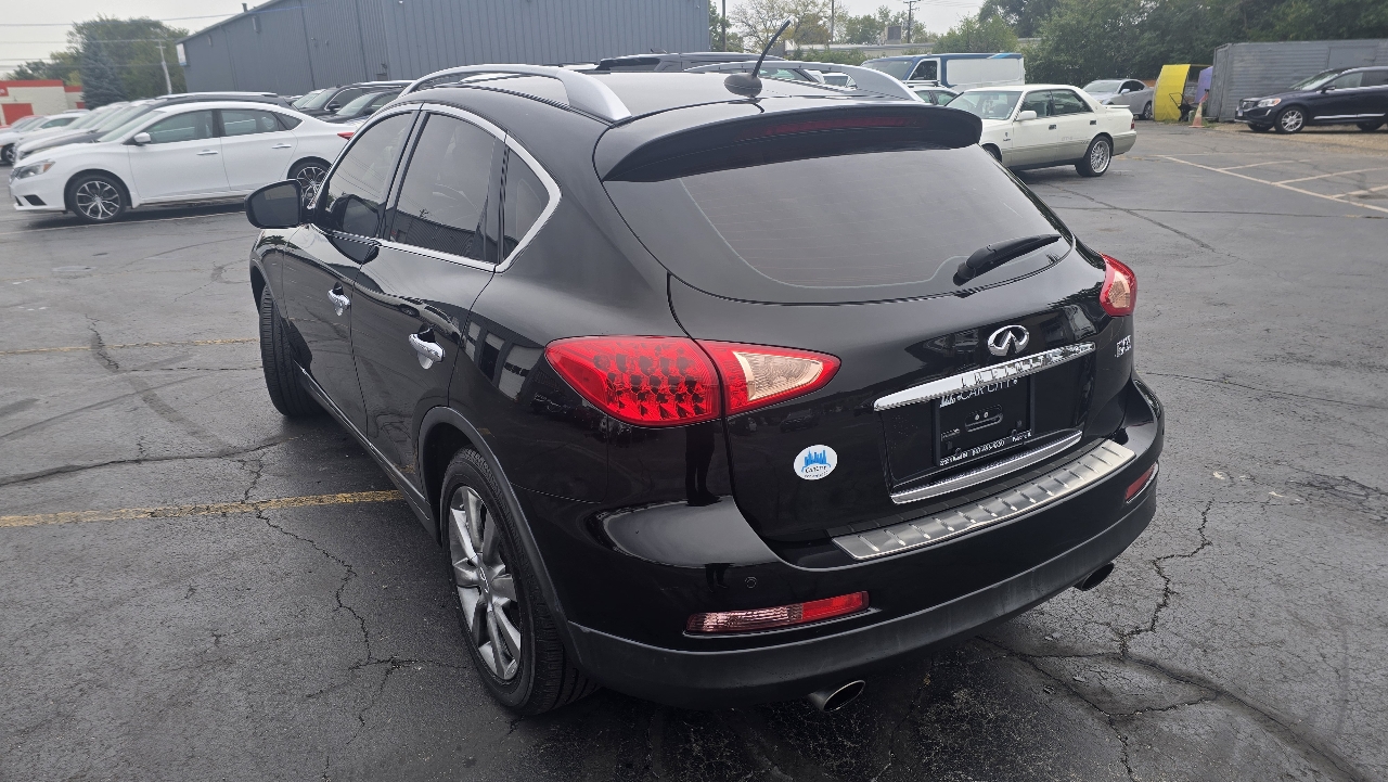 2011 Infiniti EX35 photo 9