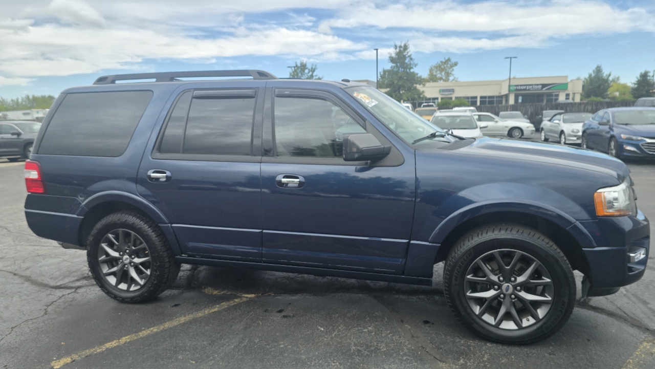 2017 Ford Expedition Limited photo 12