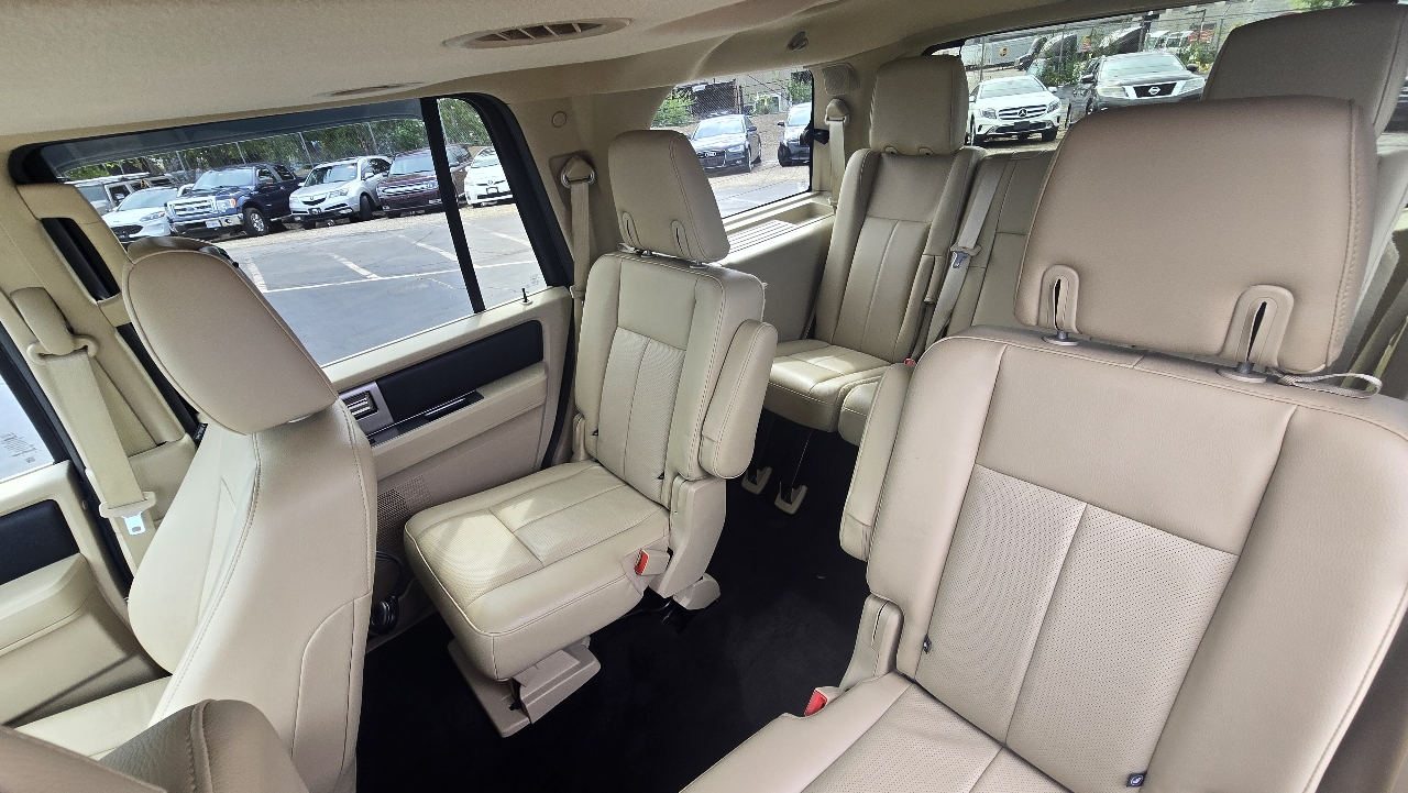 2017 Ford Expedition Limited photo 33