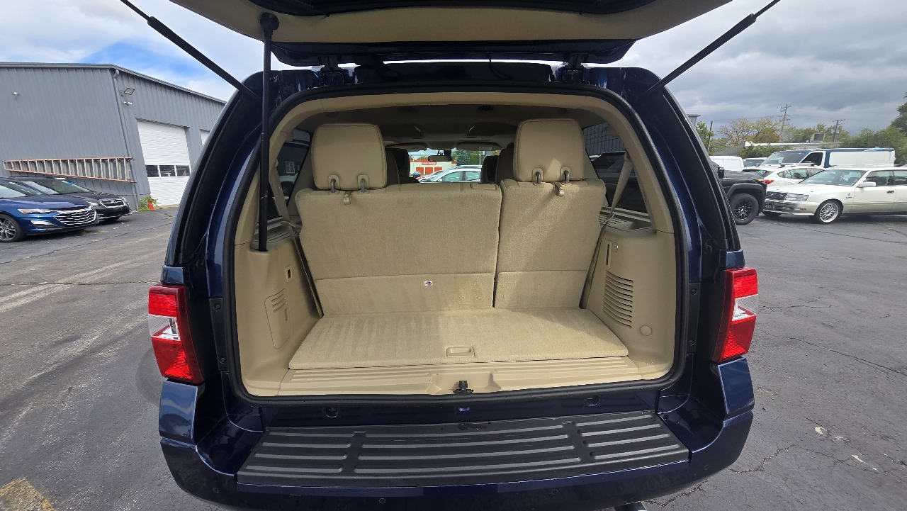 2017 Ford Expedition Limited photo 34