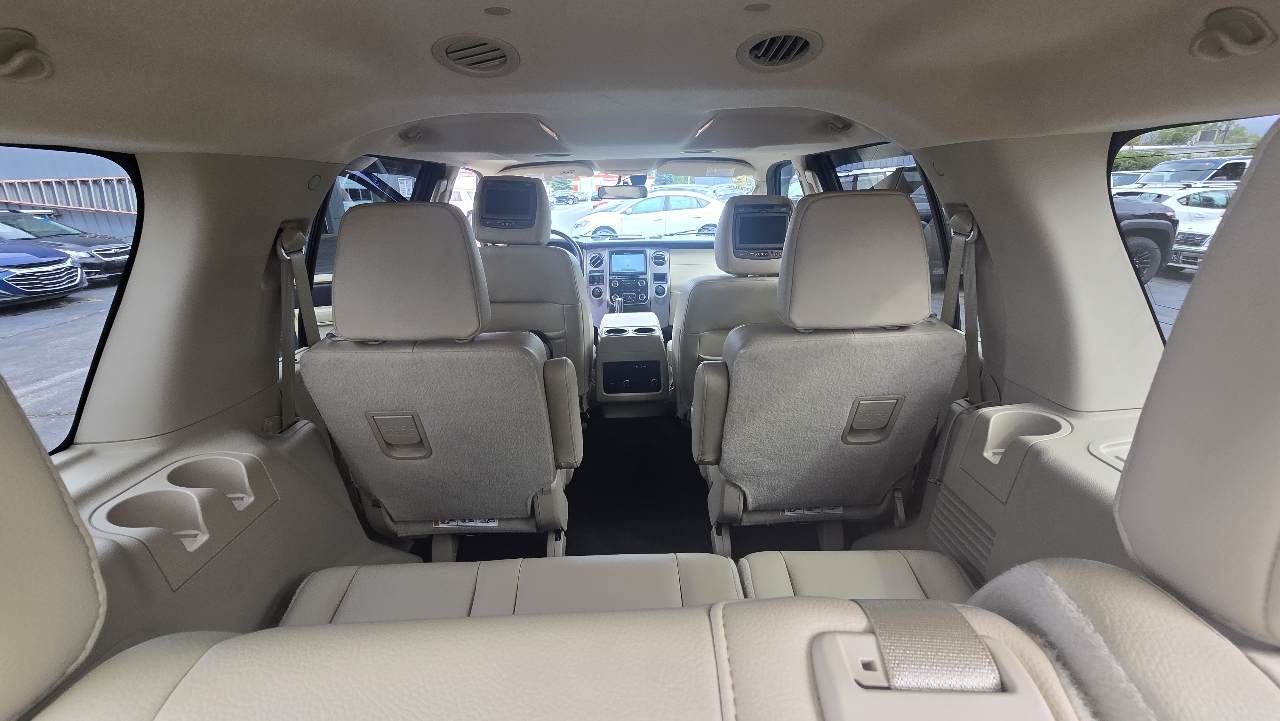2017 Ford Expedition Limited photo 35