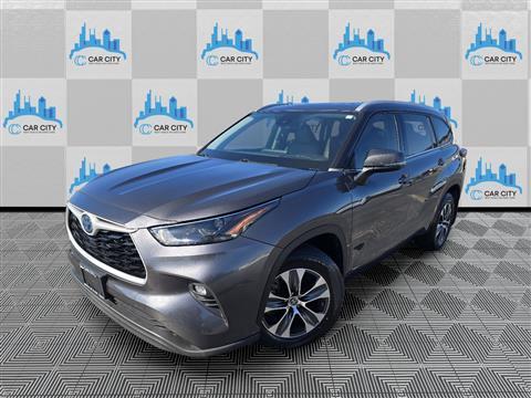 2022 Toyota Highlander Hybrid XLE AWD