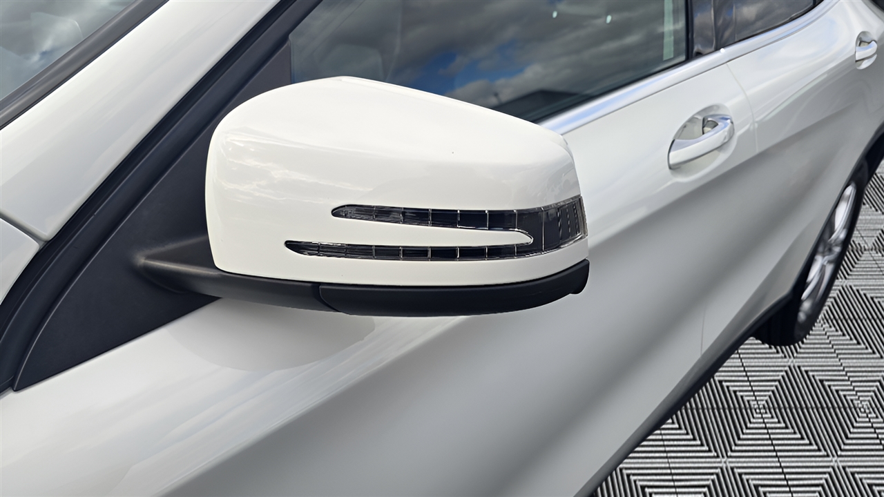 Mercedes-Benz GLA-Class GLA250 4MATIC 2016