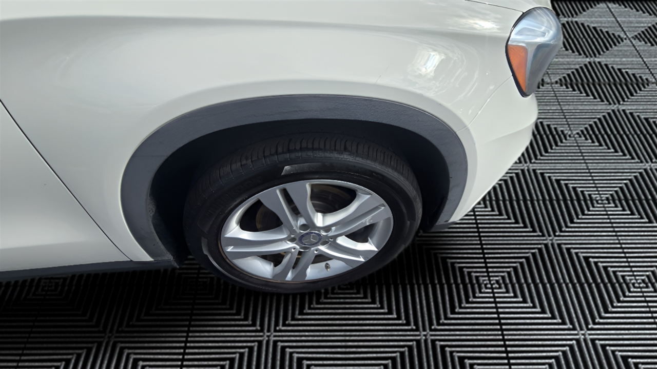 Mercedes-Benz GLA-Class GLA250 4MATIC 2016