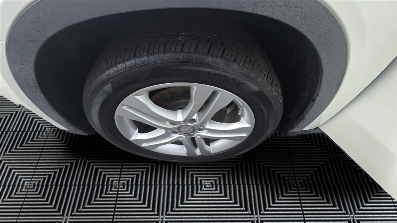 Mercedes-Benz GLA-Class GLA250 4MATIC 2016