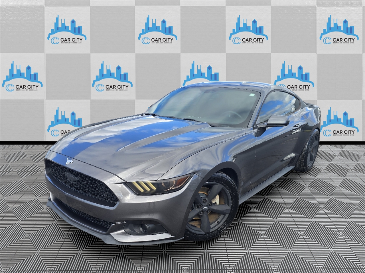 2015 Ford Mustang EcoBoost Coupe