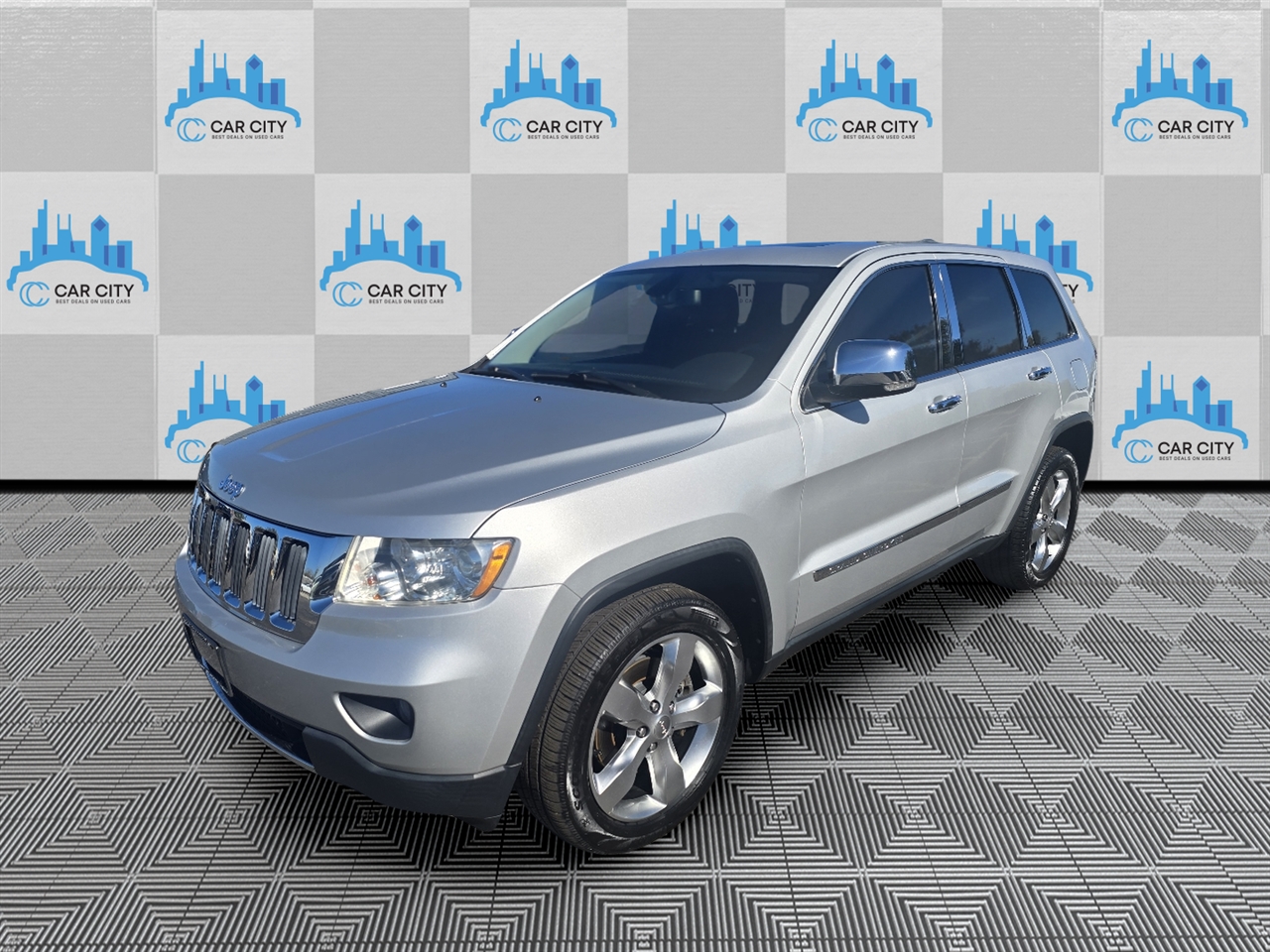 2012 Jeep Grand Cherokee Limited photo 2
