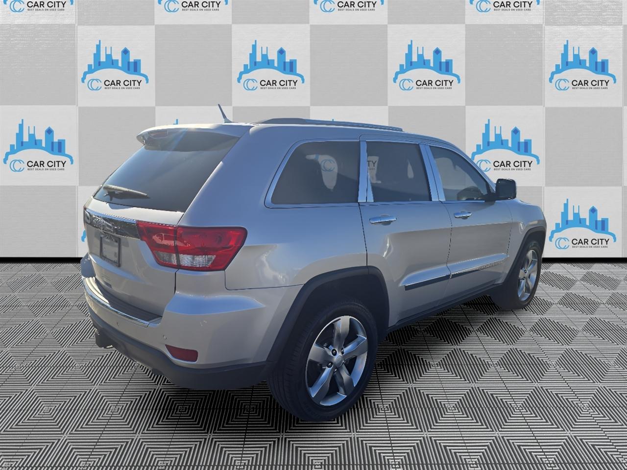 Jeep Grand Cherokee Limited 4WD 2012