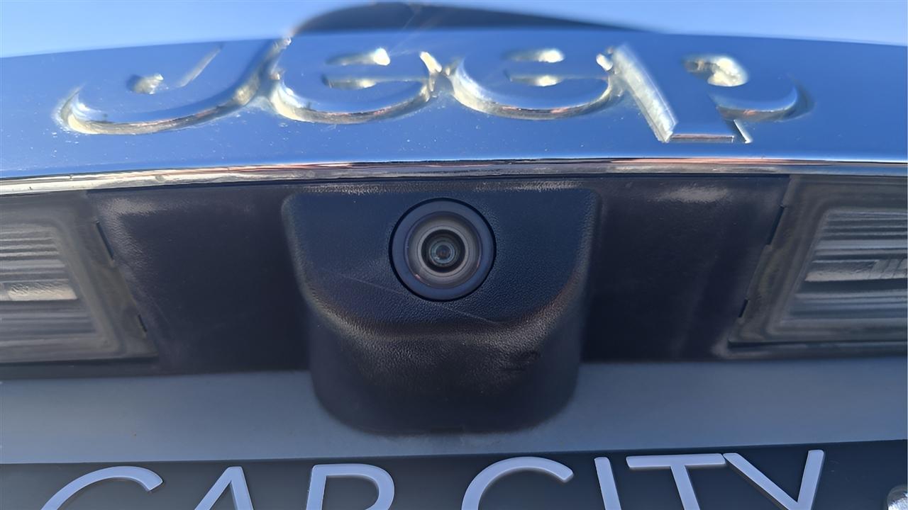 Jeep Grand Cherokee Limited 4WD 2012