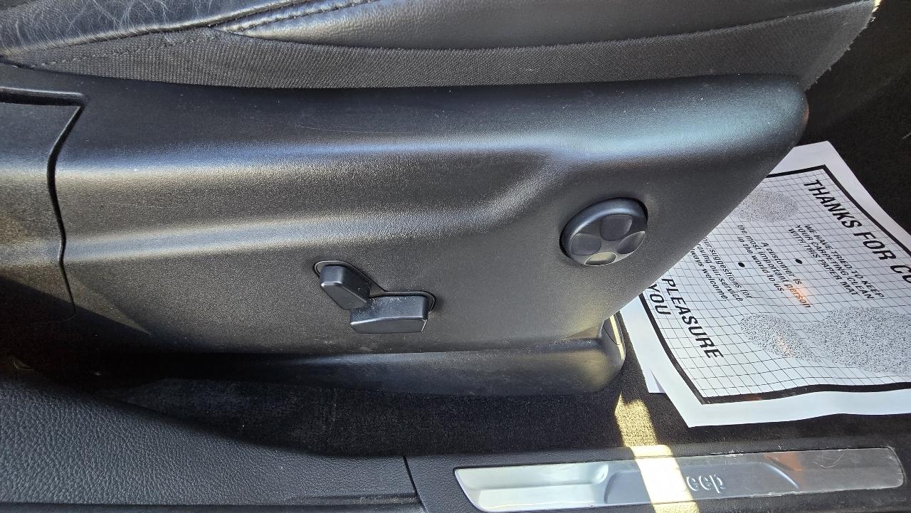 Jeep Grand Cherokee Limited 4WD 2012