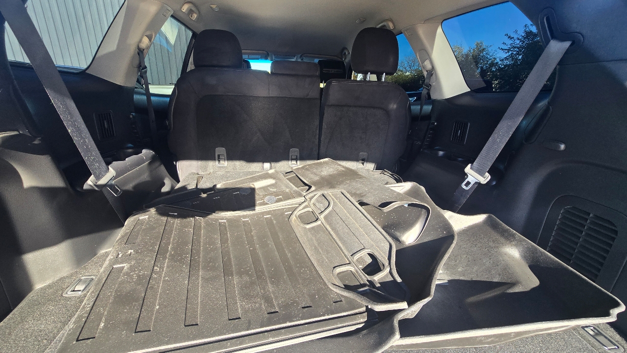 Nissan Pathfinder SV 4WD 2015