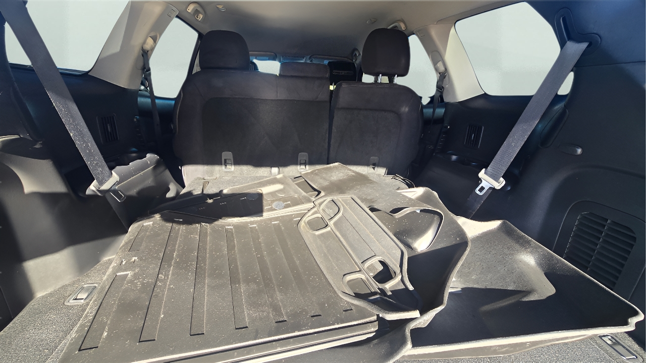 Nissan Pathfinder SV 4WD 2015