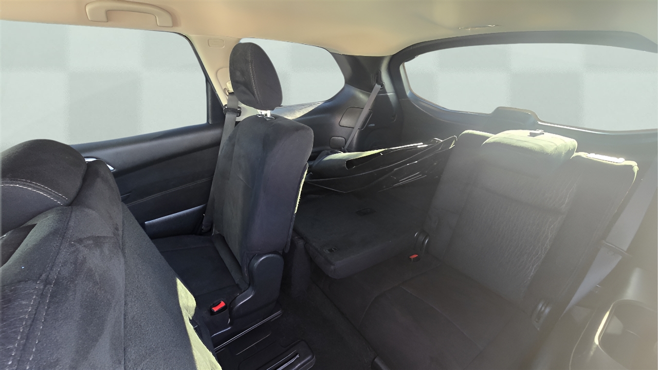 Nissan Pathfinder SV 4WD 2015