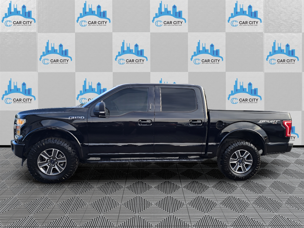 Ford F-150 Lariat SuperCrew 6.5-ft. Bed 4WD 2017