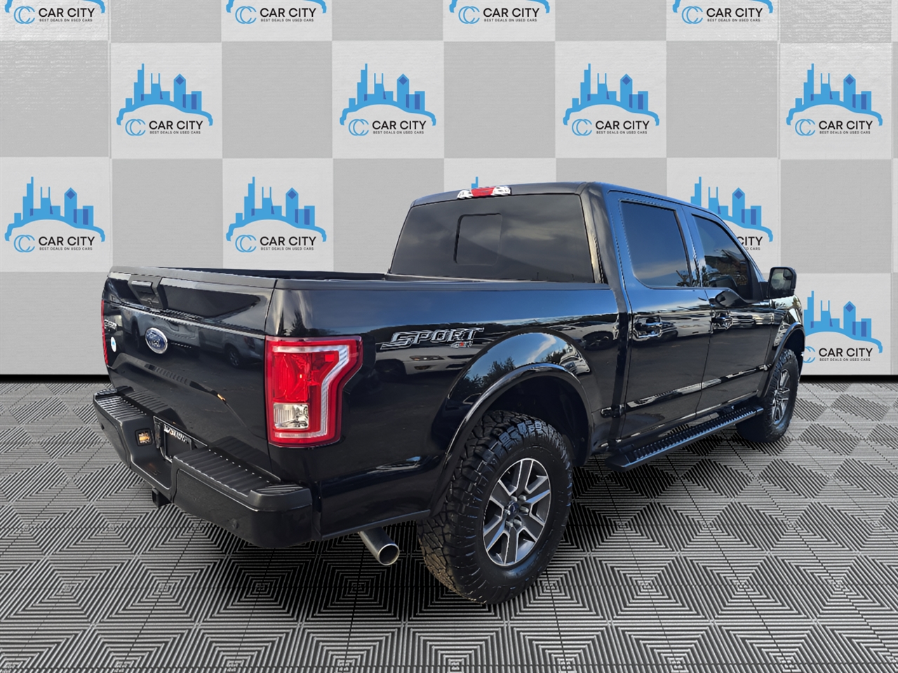 Ford F-150 Lariat SuperCrew 6.5-ft. Bed 4WD 2017