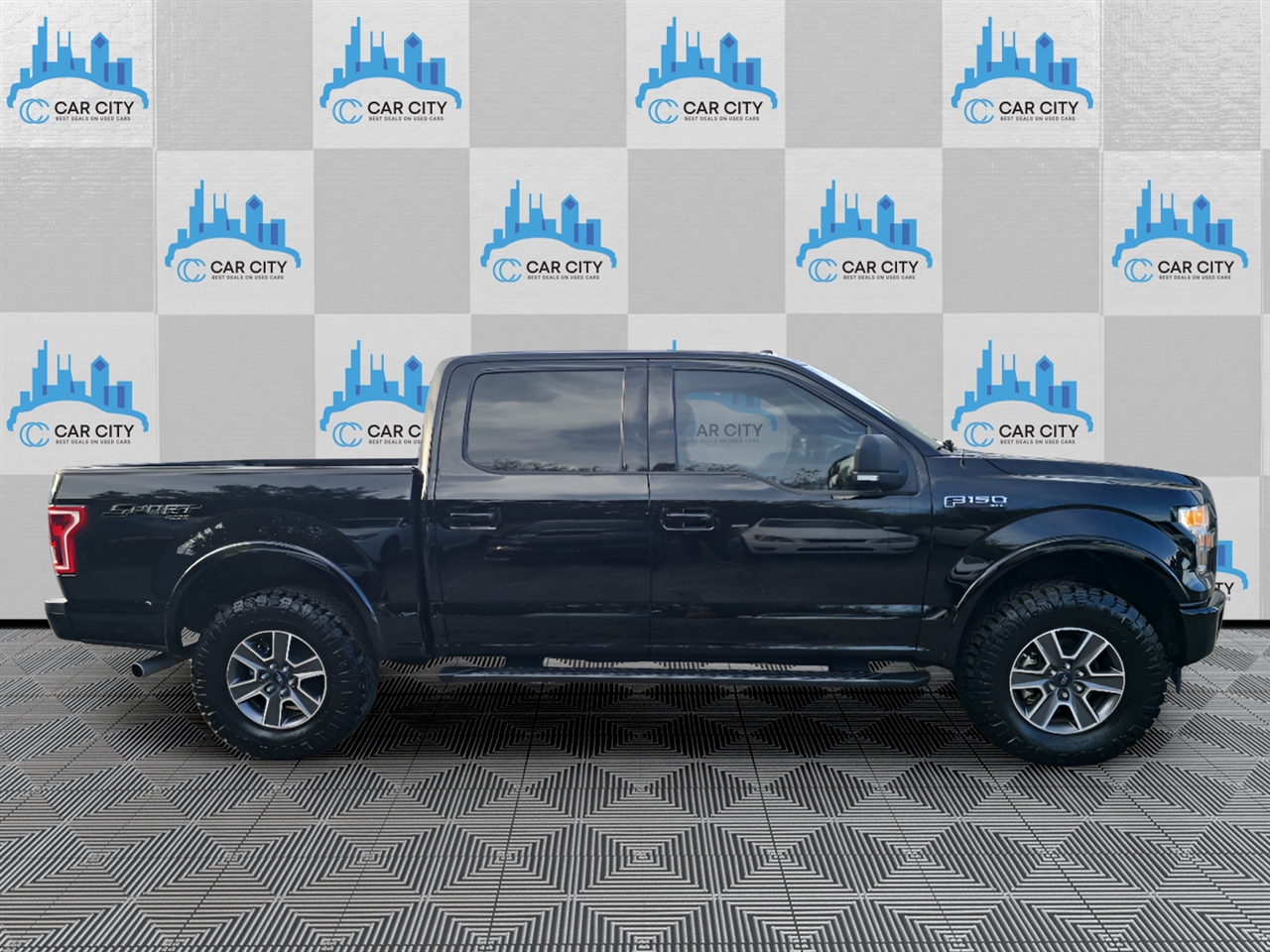 Ford F-150 Lariat SuperCrew 6.5-ft. Bed 4WD 2017