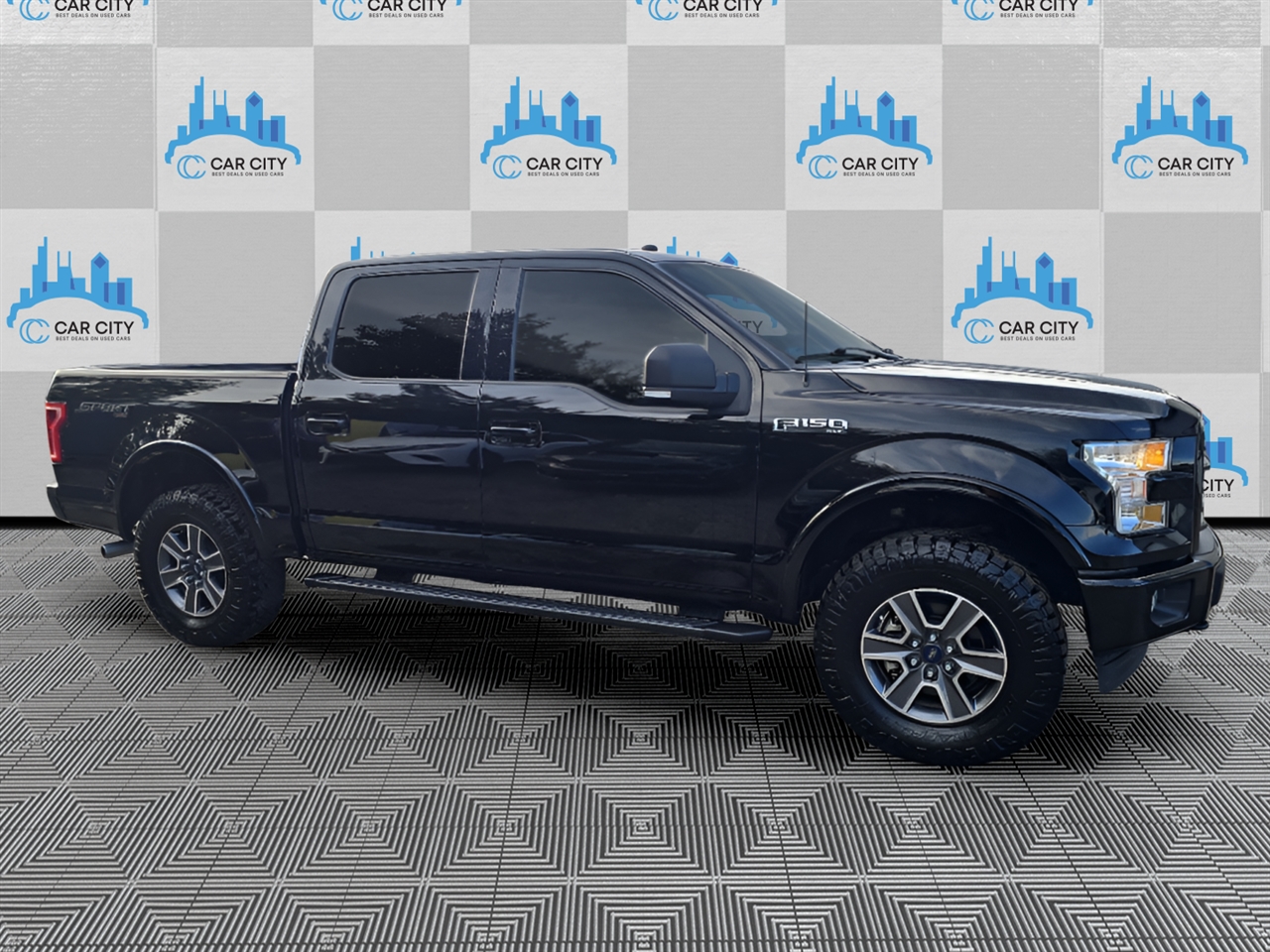 Ford F-150 Lariat SuperCrew 6.5-ft. Bed 4WD 2017