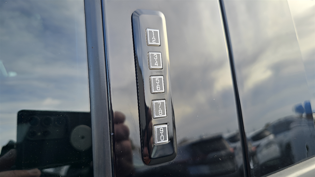 Ford F-150 Lariat SuperCrew 6.5-ft. Bed 4WD 2017