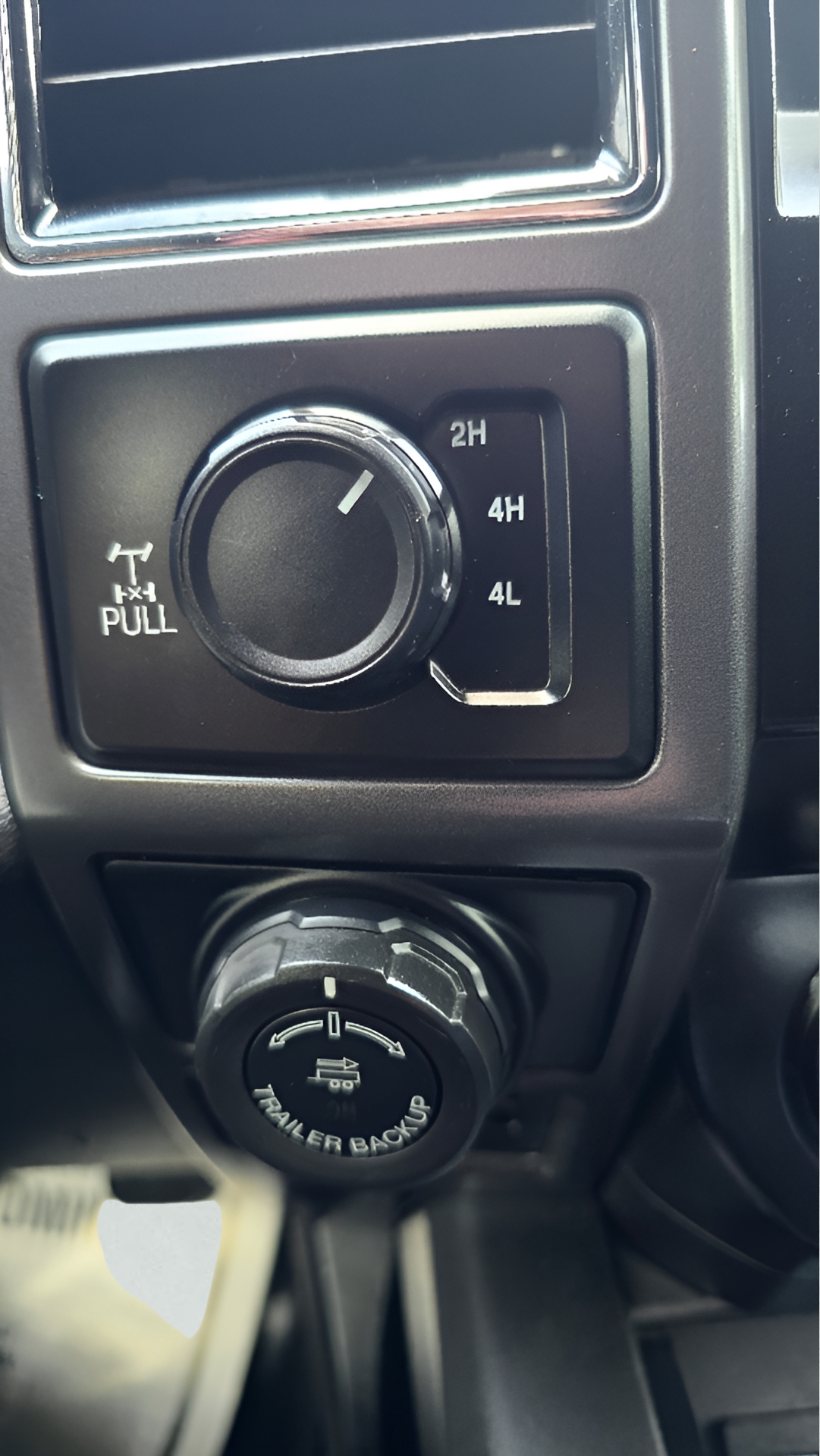 Ford F-150 Lariat SuperCrew 6.5-ft. Bed 4WD 2017