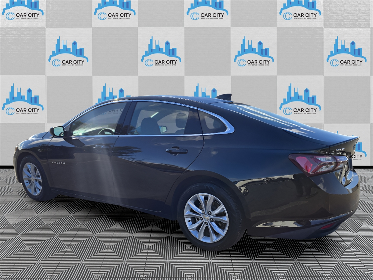 2022 Chevrolet Malibu 1LT photo 4