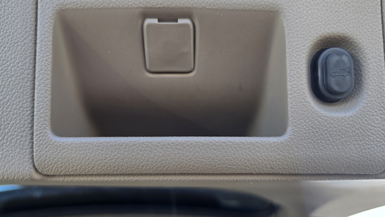 GMC Yukon XL SLT 1/2 Ton 4WD 2015