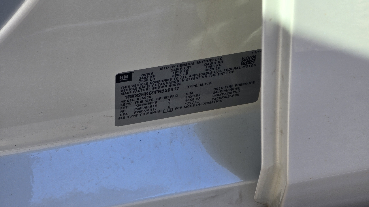 GMC Yukon XL SLT 1/2 Ton 4WD 2015