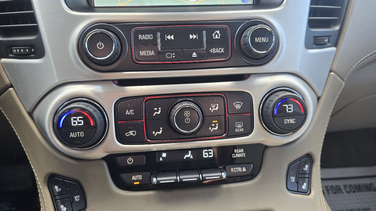 GMC Yukon XL SLT 1/2 Ton 4WD 2015