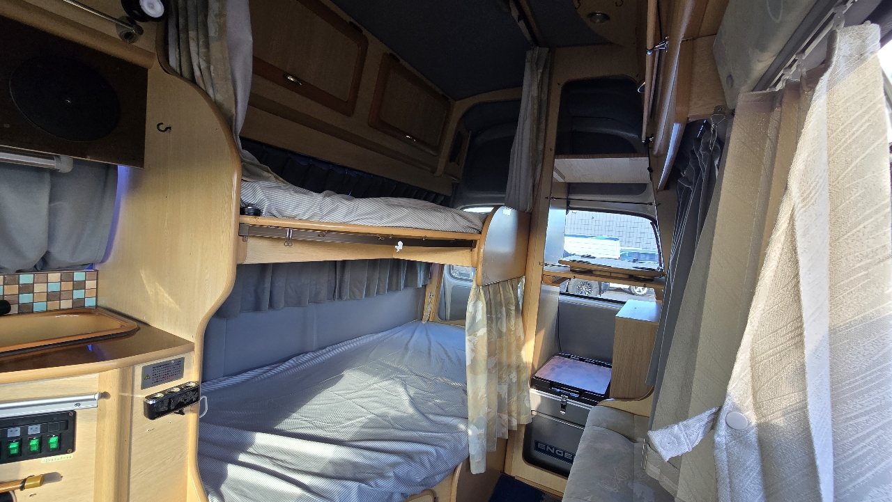 Toyota Hiace EXL Camper  1999