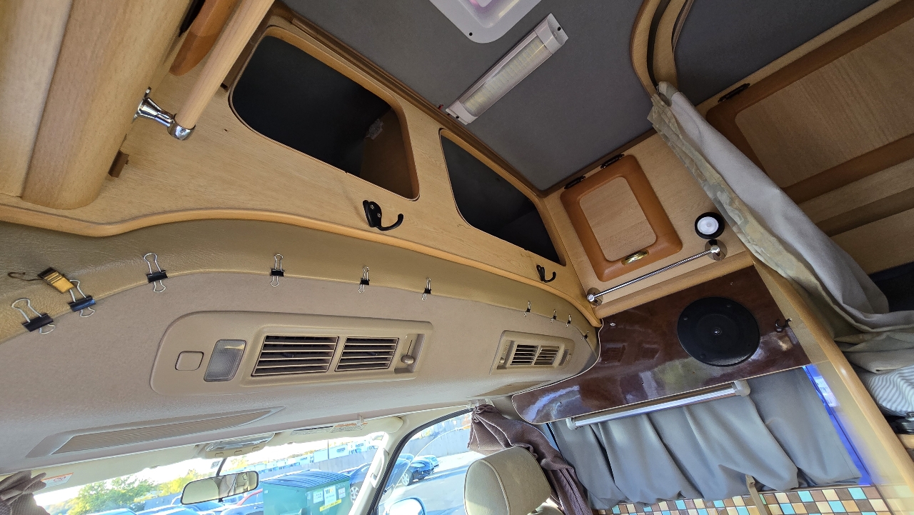 Toyota Hiace EXL Camper  1999