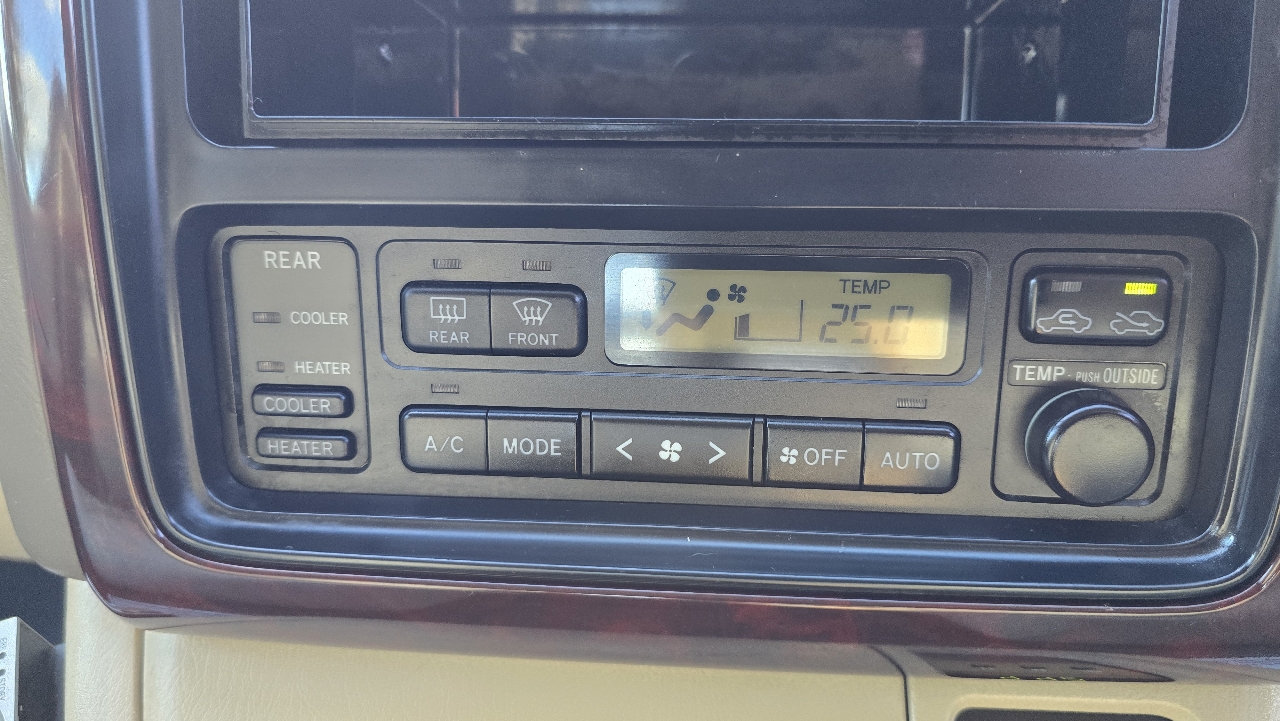 Toyota Hiace EXL Camper  1999