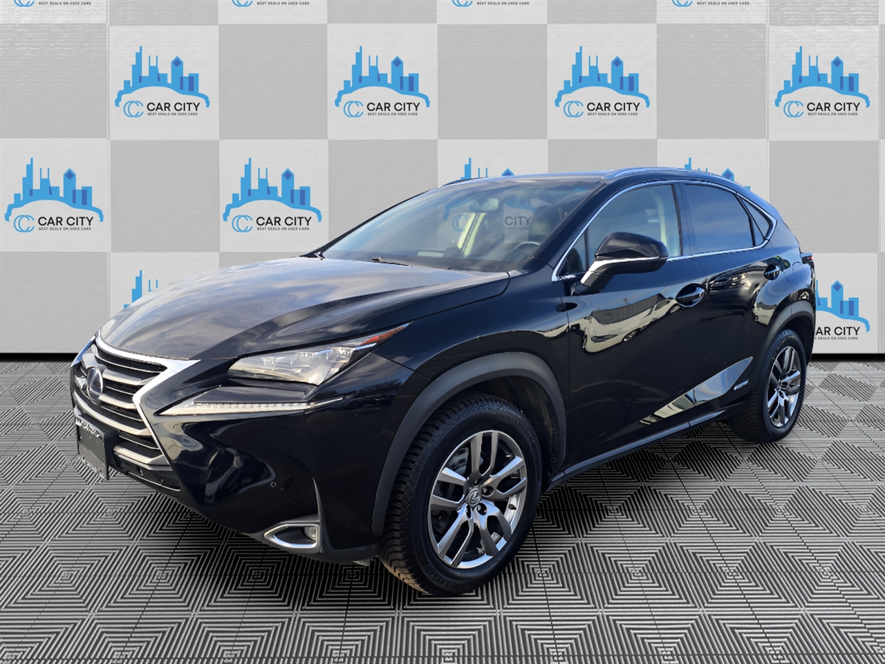 Lexus NX 300h AWD 2016