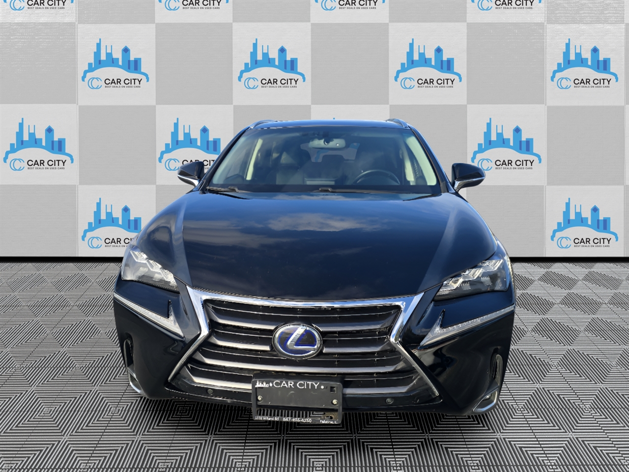 Lexus NX 300h AWD 2016