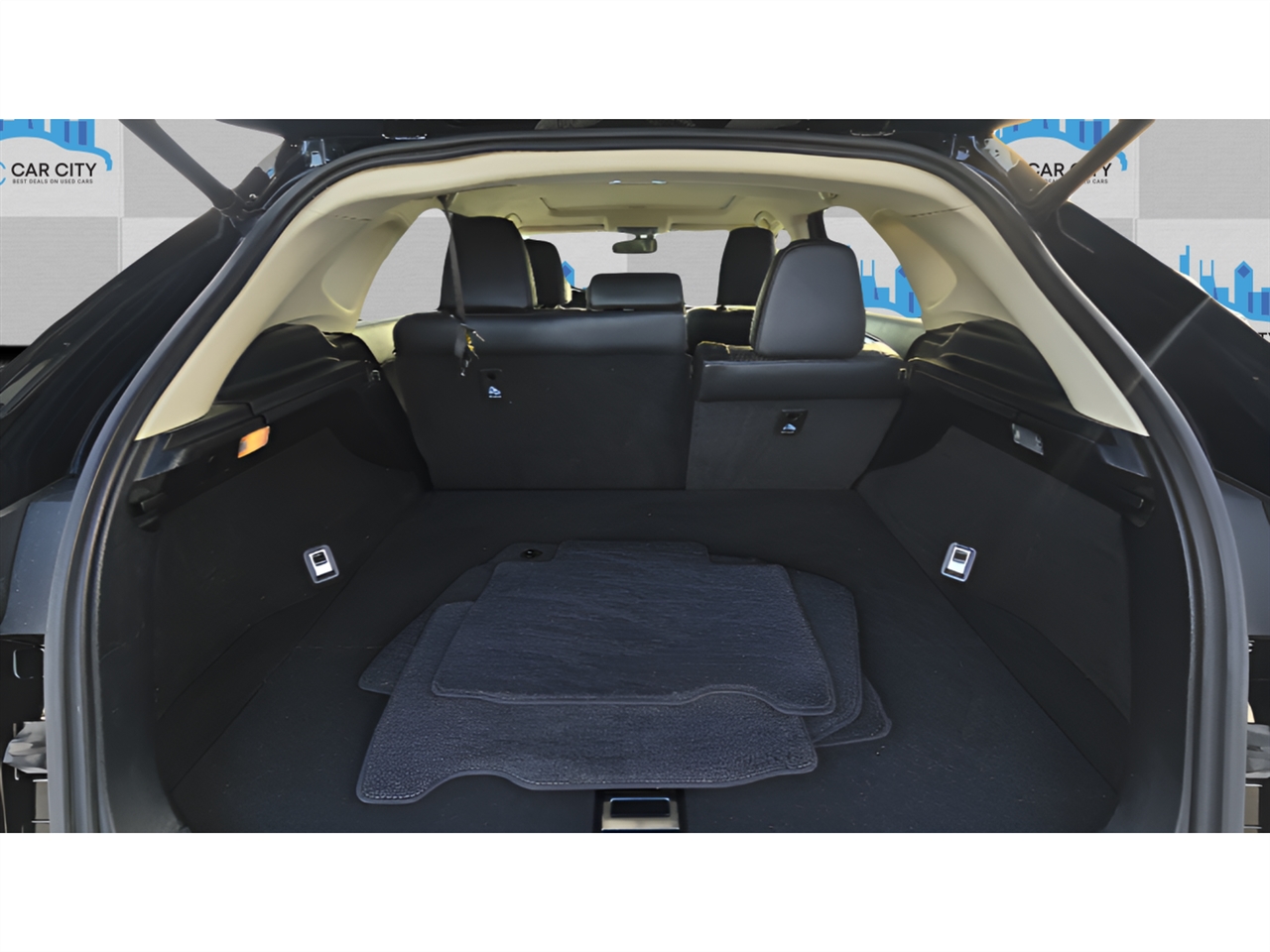 Lexus NX 300h AWD 2016