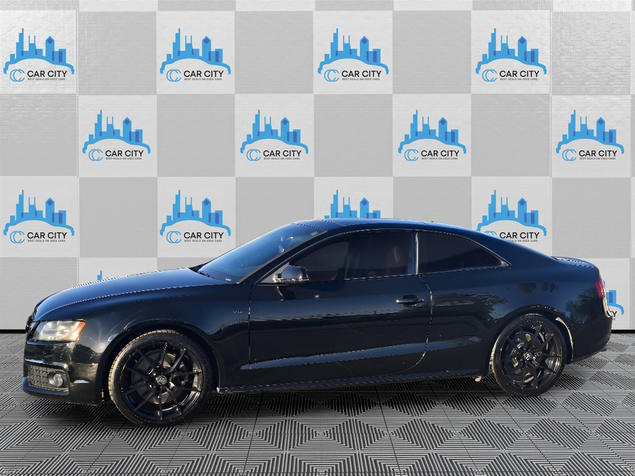 2010 Audi S5 Prestige photo 3