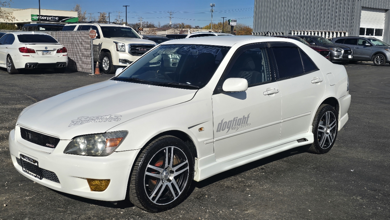 Toyota Altezza  2000