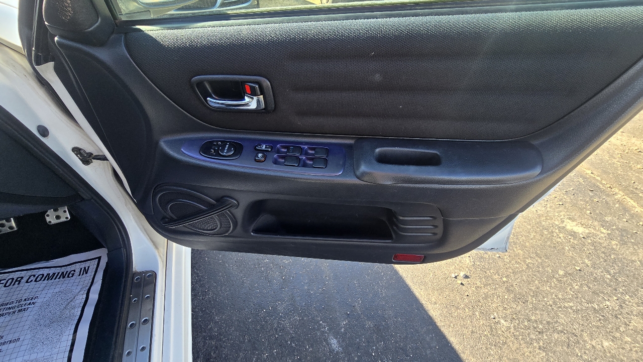 Toyota Altezza  2000