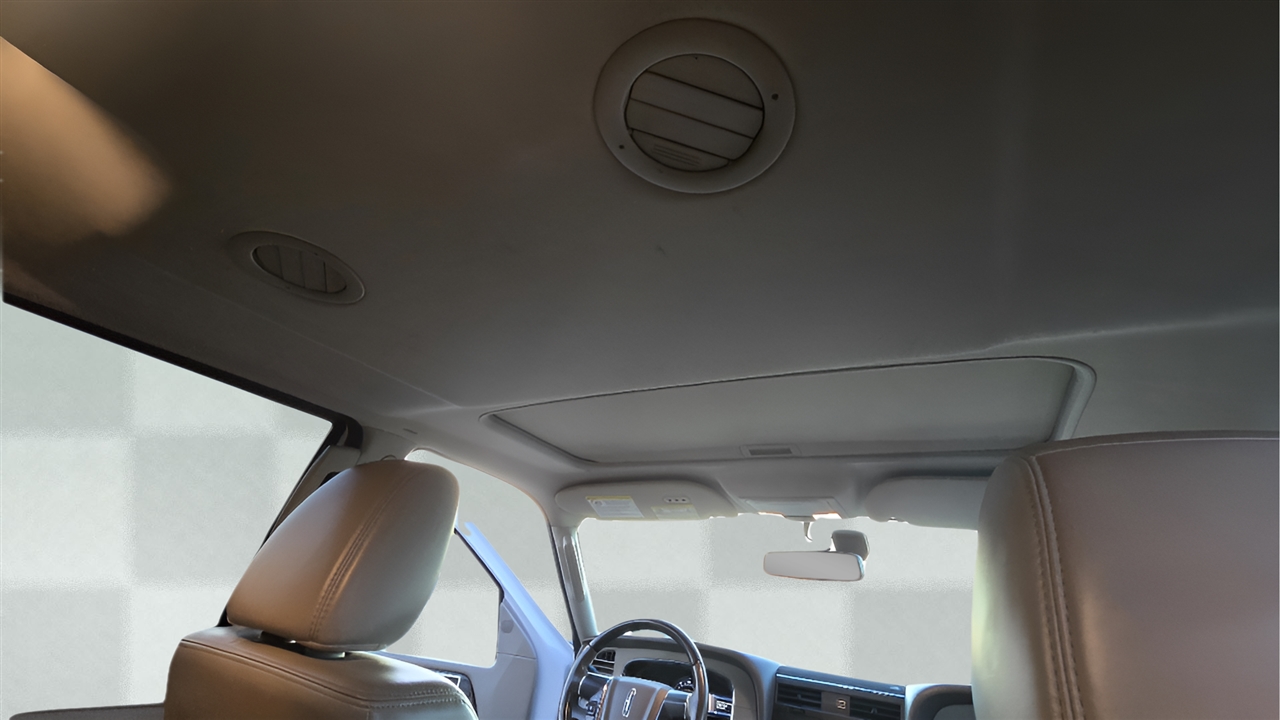 Lincoln Navigator Select 4WD 2017