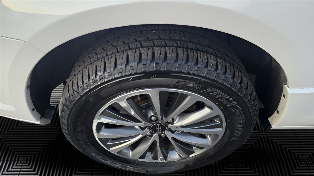 Lincoln Navigator Select 4WD 2017